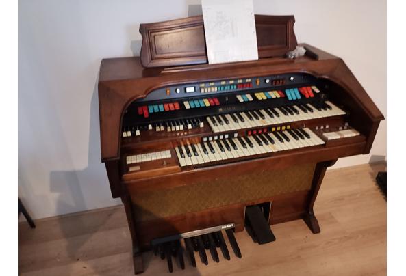 Hammond orgel Aurora Classic  - 16634317664077217023284735752792