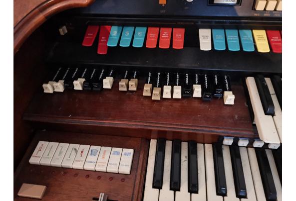 Hammond orgel Aurora Classic  - 16634318026931697347632385452571