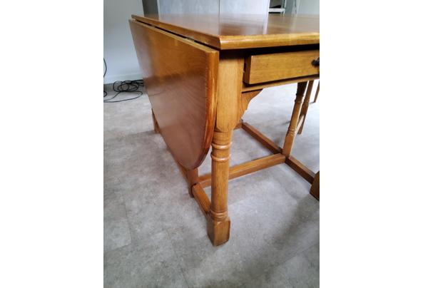 Oud Eiken hangoor eettafel  - 20231020_131718