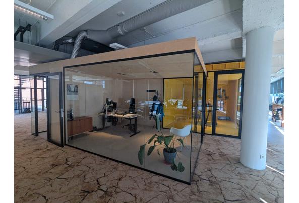 Diverse scheidingswanden/veiligheidsglas/kunsstof kozijnen - Afbeelding-van-WhatsApp-op-2025-04-08-om-14-56-55_ce966af0