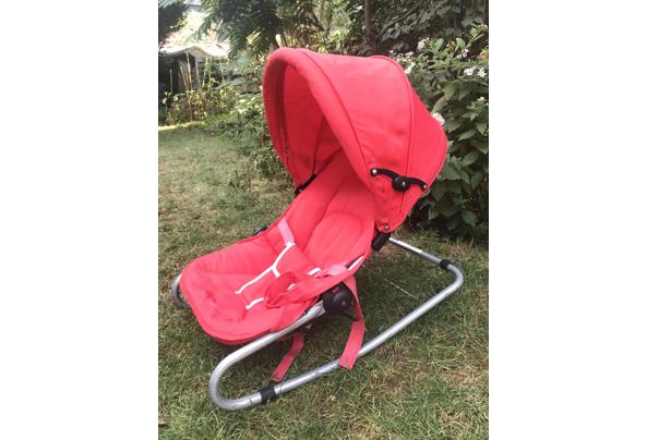 Rood Wippertje /wipstoeltje voor baby - 11241A0C-DAD5-480E-BF68-E979816CF9E6