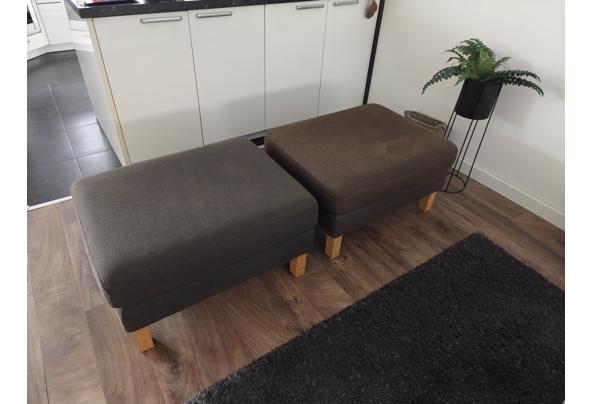 L-vormige hoekbank met hockers - IMG-20251213-WA0012 L-vormige hoekbank met hockers - IMG-20251213-WA0012