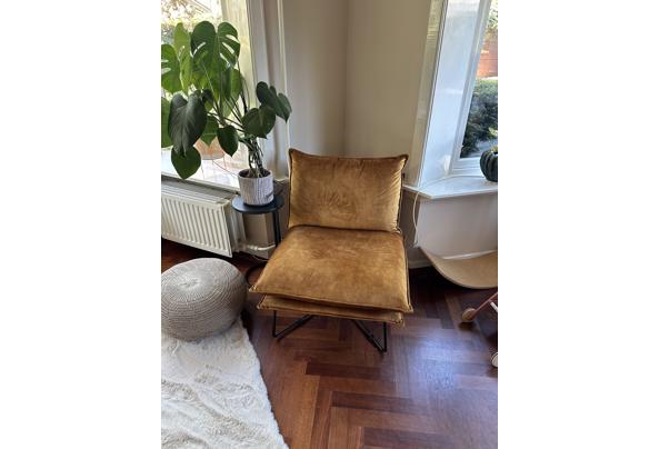 okergele fauteuil velvet stof - IMG_7810