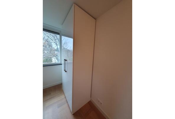 Hoge witte PAX kledingkast - 20251223_144155