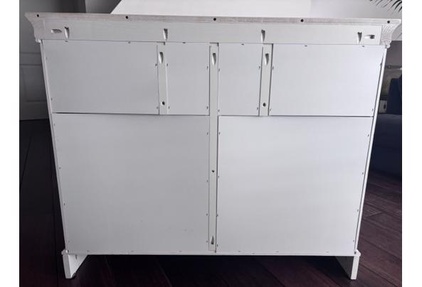 Commode 6 lades - 022072E4-32DD-4C2D-8EB3-860D2BCD3350