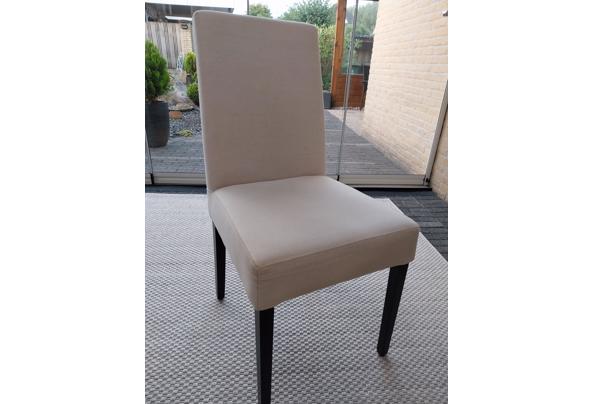 4 eetkamerstoellen - 20250806_062315