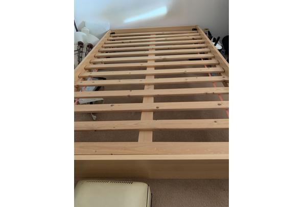Bed (Twijfelaar) l. 2.25 cm br. 1.25cm - IMG_2167
