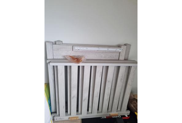 Box in goede staat zonder matras - 20251004_110404