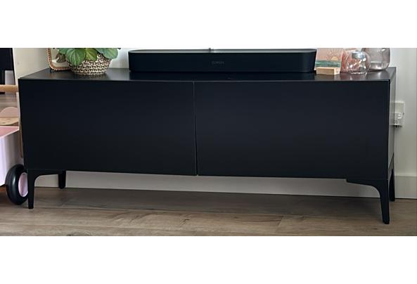 Tv kast licht beschadigd  - fb12dcfb-f076-4b87-a2cf-7a27f917256e