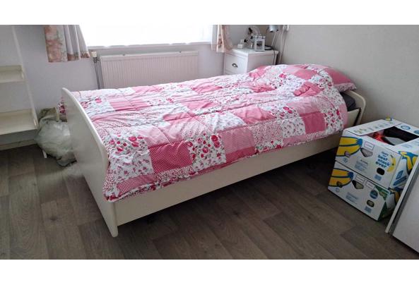 elec. verstelbaar bed - Afbeelding-van-WhatsApp-op-2025-11-26-om-09-36-27_f2783e7a