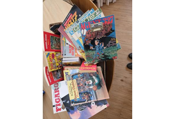 Doos met stripboeken - 20250511_190711