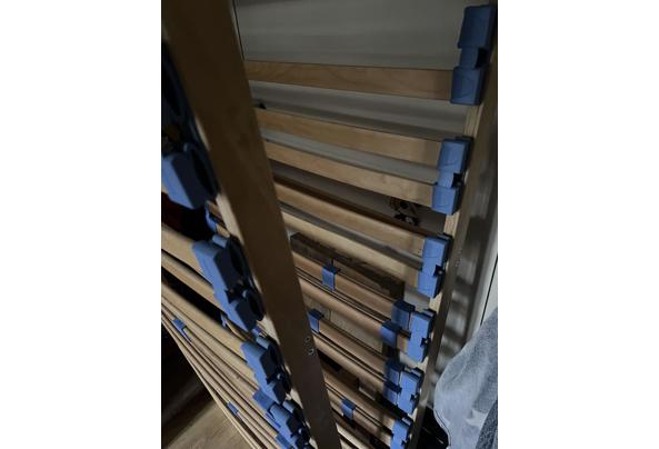 Twee lattenbodems 80 bij 2000 - IMG_3492