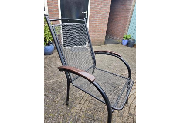 Tuinset tafel en 4 stoelen - 20260508_173559