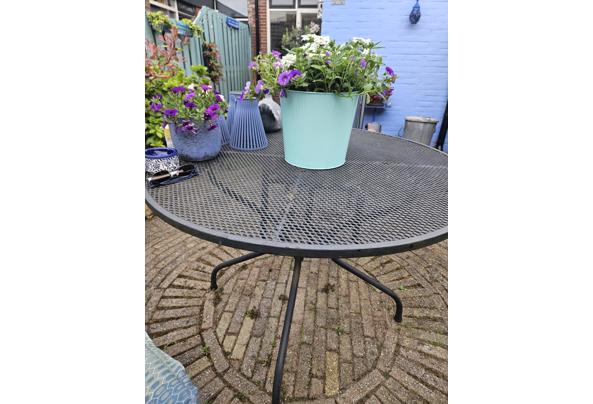 Tuinset tafel en 4 stoelen - 20260508_173725
