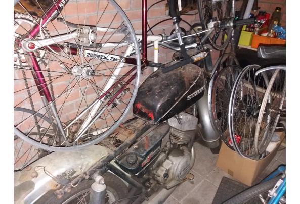 Schuurvondst Suzuki GT250 - 20261004_191225