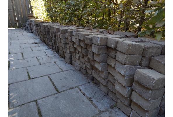 Terrastegels (cobblestones/klinkers/waaltjes) - IMG_20260925_131905795