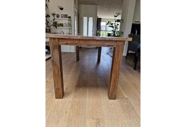 Robuuste houten eettafel 200x90x80 - 20260829_120703