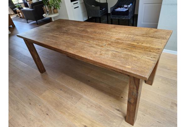 Robuuste houten eettafel 200x90x80 - 20260829_120735