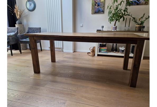 Robuuste houten eettafel 200x90x80 - 20260829_120757