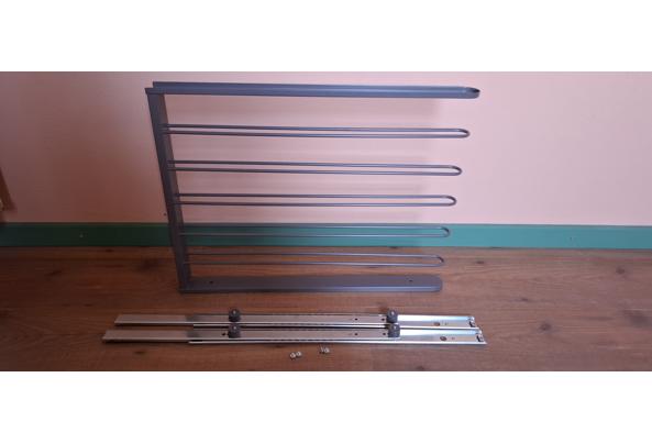 broekrek voor Ikeakast met breedte van 50 cm - 20260811_141355