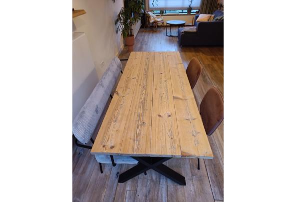 Tafel steigerhouten planken, metalen onderstel  - IMG20251130161530