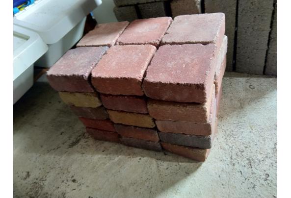 Betonblokken en klinkers - IMG_20230304_134114