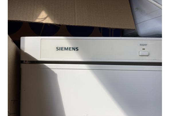 Siemens koelkast met vriesvak - 57995AE9-6AD4-41BE-9181-6BFC0C7625E8