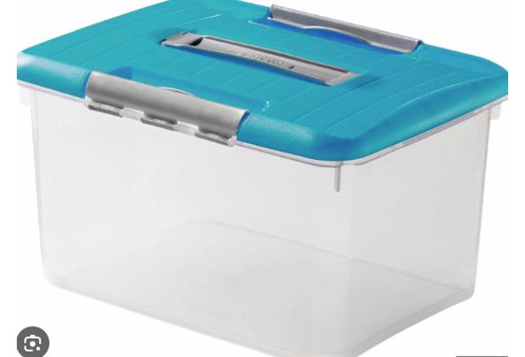 URGENT! WIE HEEFT DEZE CURVER BEWAARBOXEN/DOZEN? - box-curver URGENT! WIE HEEFT DEZE CURVER BEWAARBOXEN/DOZEN? - box-curver