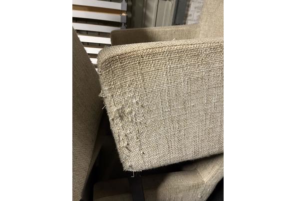 4 eetkamer stoelen  - 6897A64C-0918-431A-B97B-9499381DF220