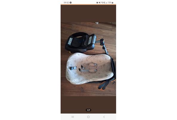 Maxi cosi met easybase en cocobelt - Screenshot_20250811_095219_Marktplaats