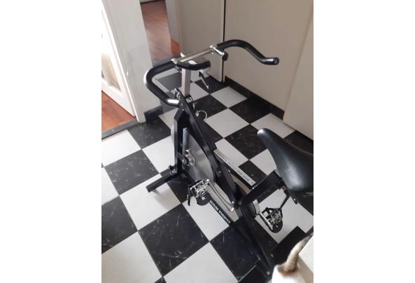Hometrainer  - 09f9afcd-040b-47c3-bd06-8f2a5b43cde9
