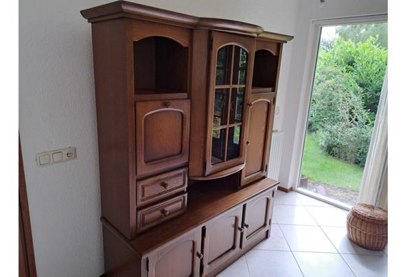 Vitrine opbergkast - 20260613_104417 Vitrine opbergkast - 20260613_104417