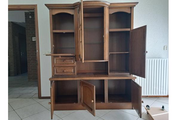 Vitrine opbergkast - 20260618_112128 Vitrine opbergkast - 20260618_112128