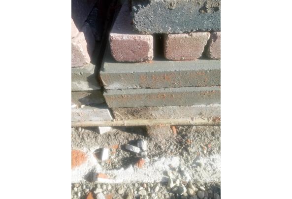 Kijlstra waaltjes, betontegels en linea wallblocks - 20230924_165003