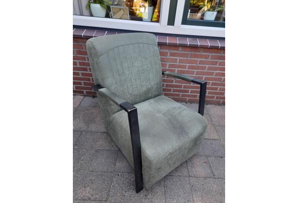 Nog mooie stoel - 17548995899364510594738388262229