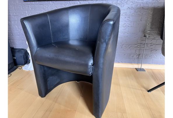 zwarte armstoel - IMG_7952