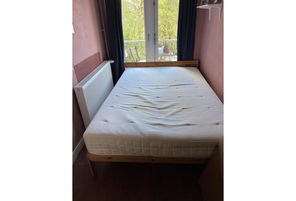 Mooi werkend Ikea bed, lattenbodem en optioneel matras - IMG_4116