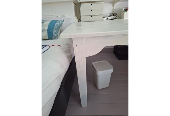 Witte houten tafel 140x70 - 20250622_161439
