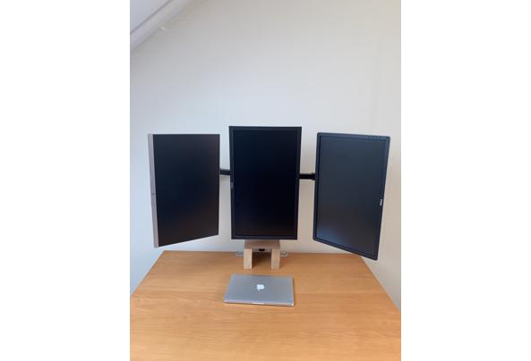 Bureaubeugel voor 3 monitor schermen inclusief schermen - Monitor-4