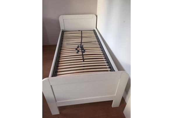 Eenpersoons bed inclusief matras - A443CE60-32CF-46C7-AB40-7205CA0043F8.jpeg