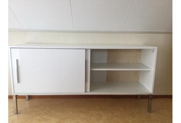 Witte kast Ikea - B0802687-7ECF-469E-B87B-057A5EC9672F