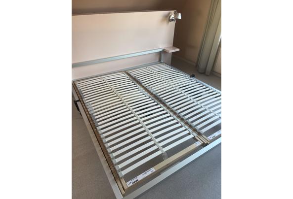 2 elektrisch verstelbare lattenbodems en 2 matrassen - IMG_5867