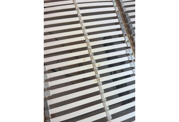 2 elektrisch verstelbare lattenbodems en 2 matrassen - IMG_5868