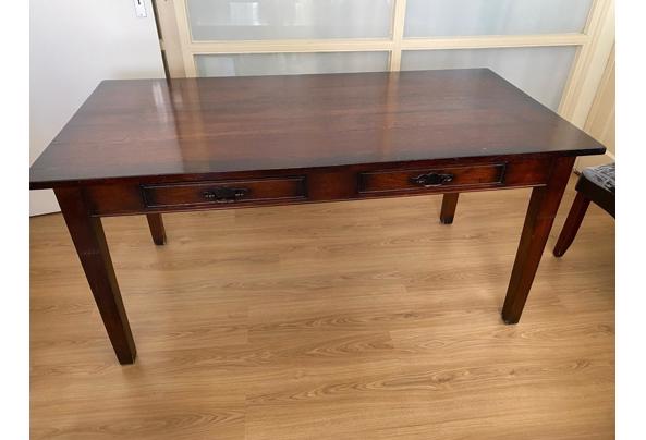 Eetkamer tafel, salontafel, wandkast, tv kast, dressoir gratis af te halen  - IMG-20250519-WA0010