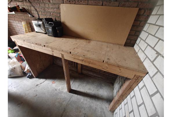 Tafel uit schuur /hout - IMG20260401122850