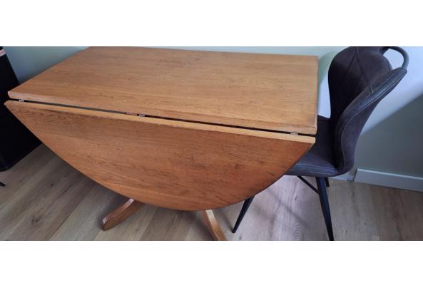 Eikenhouten eettafel balpoot/hangoor flexibel neer te zetten - 20250626_130554