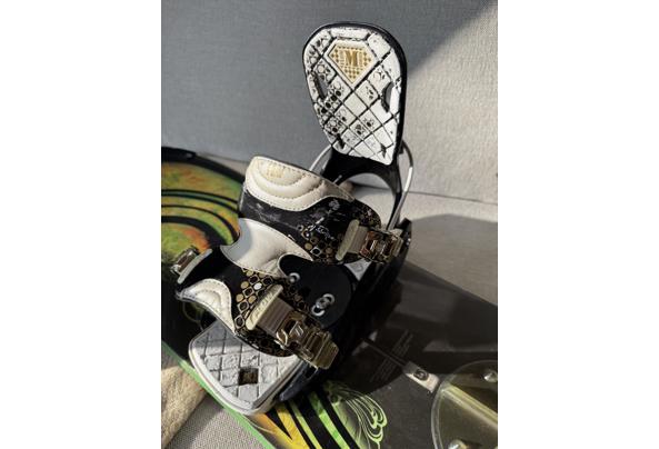 Snowboard met bindingen en schoenen - maat 40 - IMG_2267
