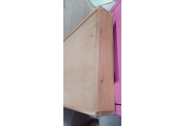 Bureau massief hout knalroze - 20260503_132437