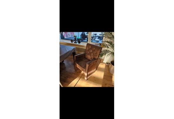 6 bruine stoelen met armleuning en wieltjes - Screenshot_20240521_111004_Gallery