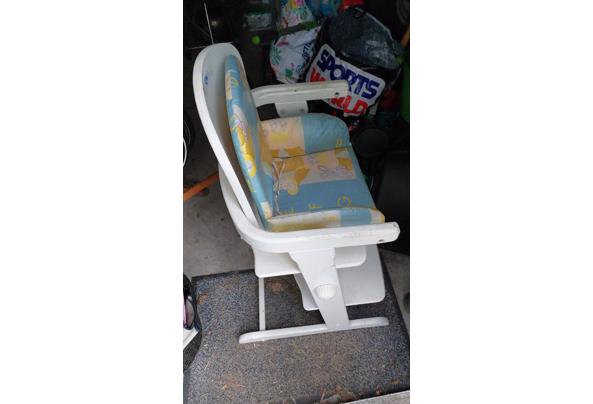 Kinderstoel zonder plastic zitje - 2F9E3221-9A4A-4A67-BB58-6E4658A24C38